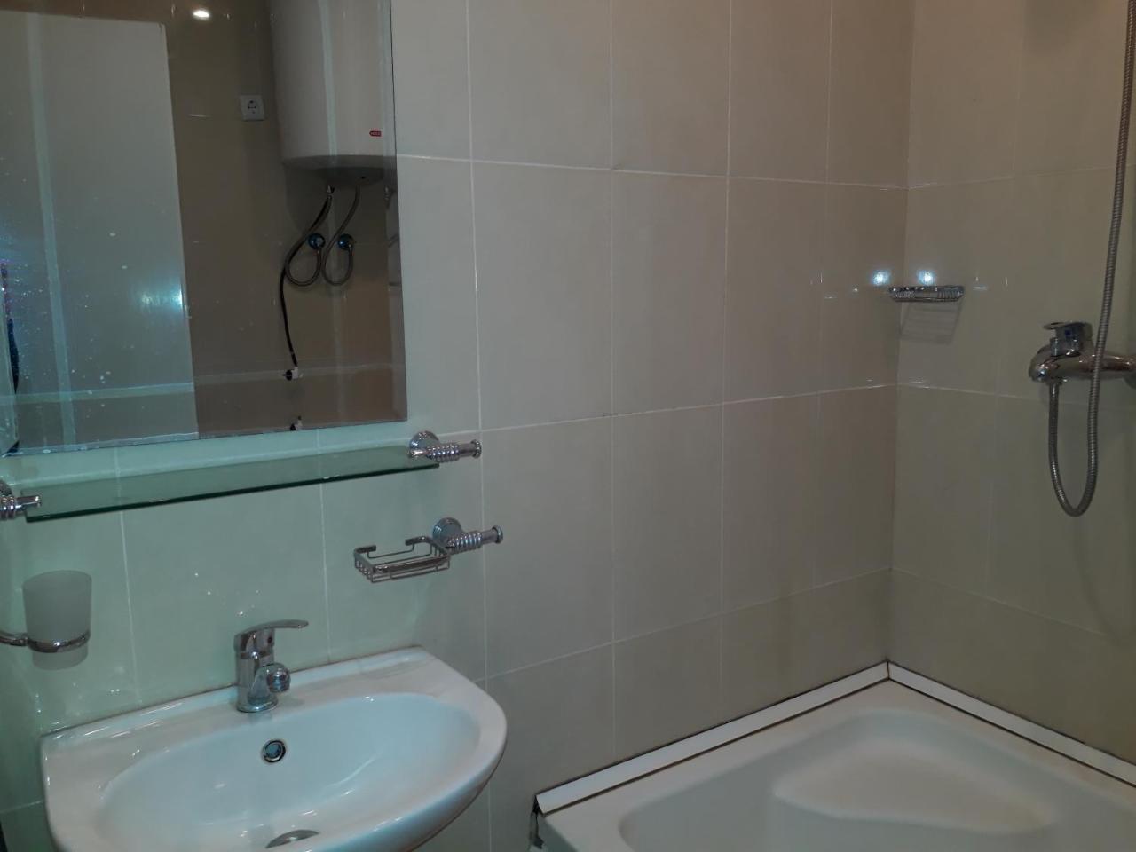 Apartment N6 กูเดาริ ภายนอก รูปภาพ